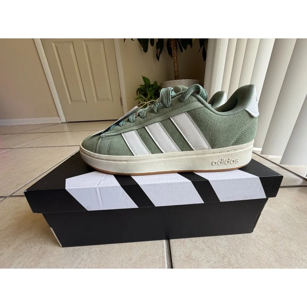 adidas Grand Court Alpha 00s Size 9 Silver Green Suede Skate Sneakers JR3143